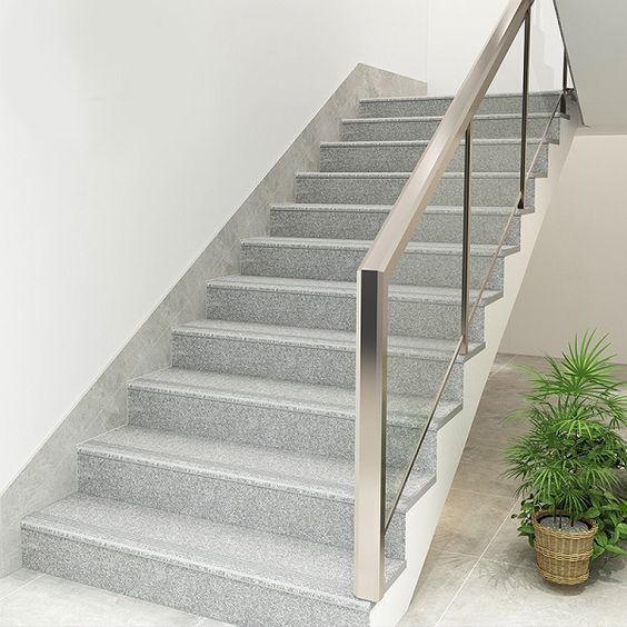 Tiêu chuẩn chọn gạch ốp cầu thang