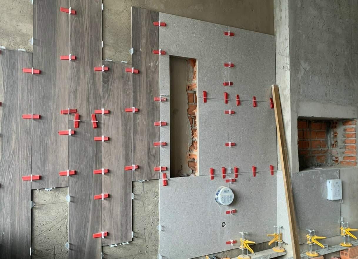 Các lỗi thi công thường gặp khi thi công gạch thẻ gỗ