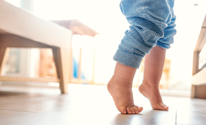 Gia đình có con nhỏ cần chọn gạch có độ bền cao