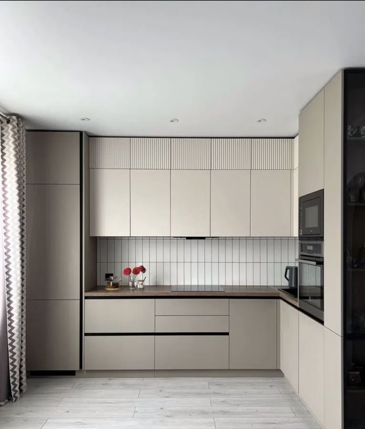 Tips làm sạch gạch ốp lát phòng bếp đơn giản mà hiệu quả